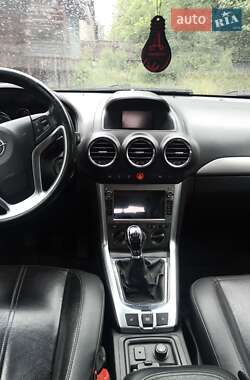 Внедорожник / Кроссовер Opel Antara 2011 в 