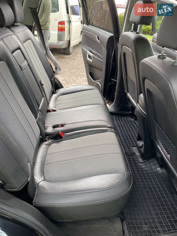 Внедорожник / Кроссовер Opel Antara 2012 в Ивано-Франковске