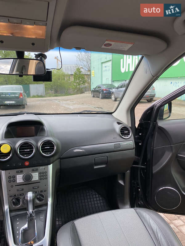Внедорожник / Кроссовер Opel Antara 2012 в Ивано-Франковске