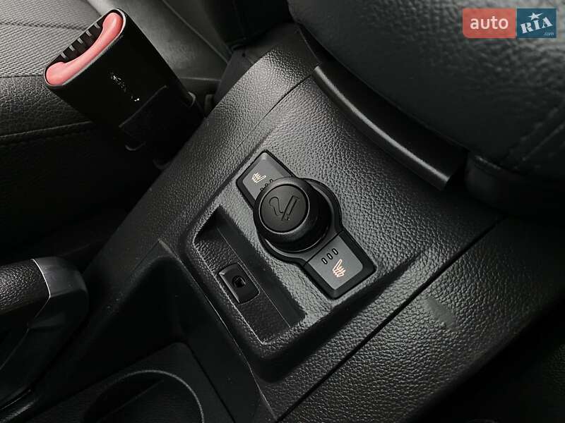 Внедорожник / Кроссовер Opel Antara 2010 в Харькове