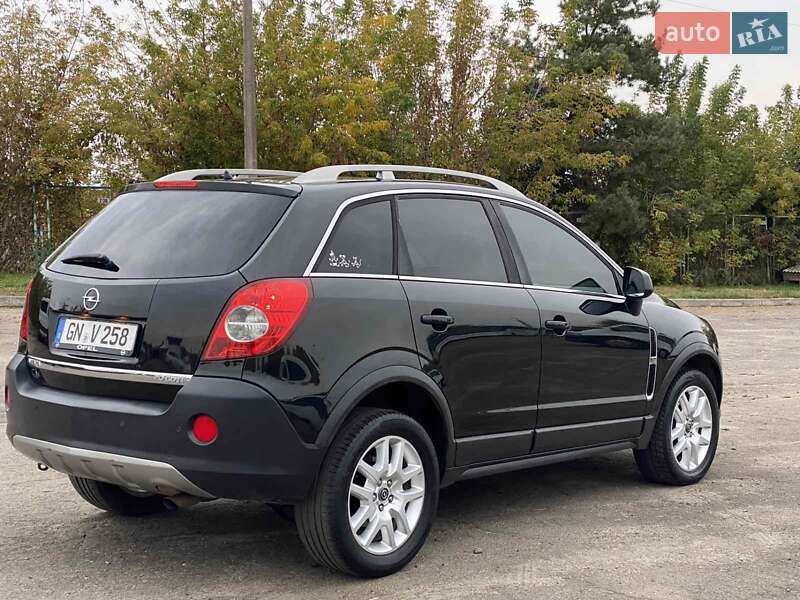 Внедорожник / Кроссовер Opel Antara 2010 в Харькове