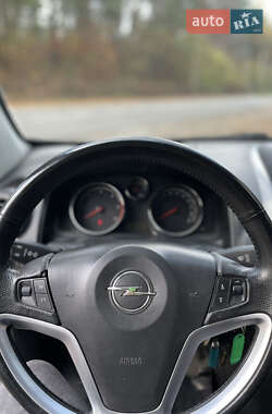Внедорожник / Кроссовер Opel Antara 2008 в 