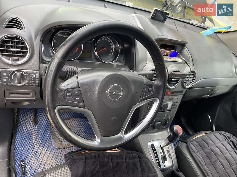 Внедорожник / Кроссовер Opel Antara 2009 в Яворове