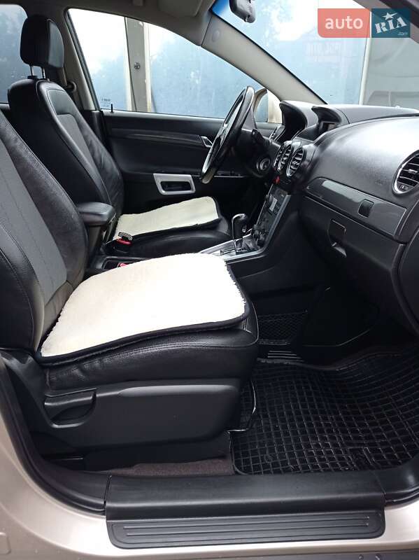 Внедорожник / Кроссовер Opel Antara 2013 в Ивано-Франковске