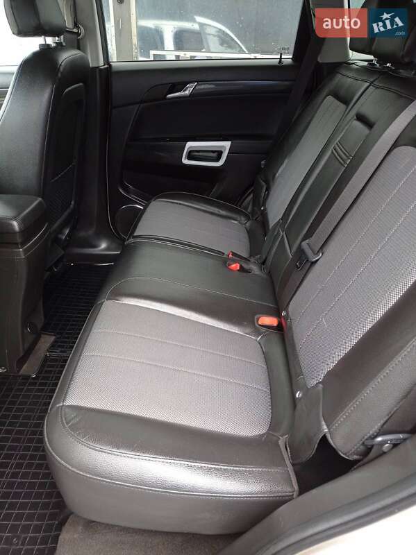 Внедорожник / Кроссовер Opel Antara 2013 в Ивано-Франковске