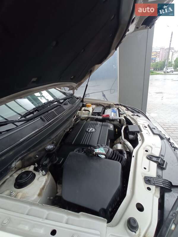 Внедорожник / Кроссовер Opel Antara 2013 в Ивано-Франковске
