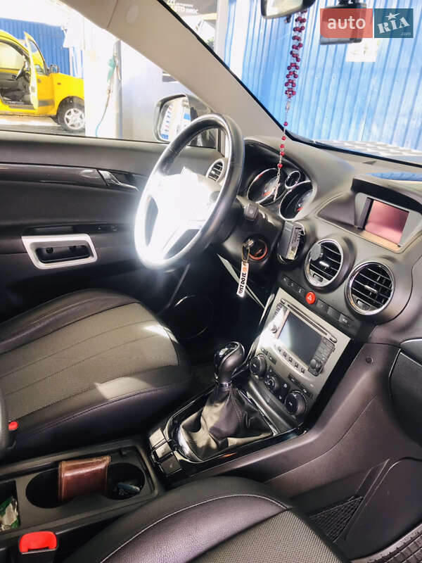 Позашляховик / Кросовер Opel Antara 2013 в Коломиї