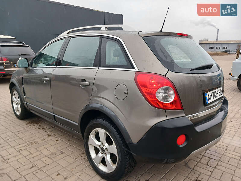 Внедорожник / Кроссовер Opel Antara 2006 в Краматорске