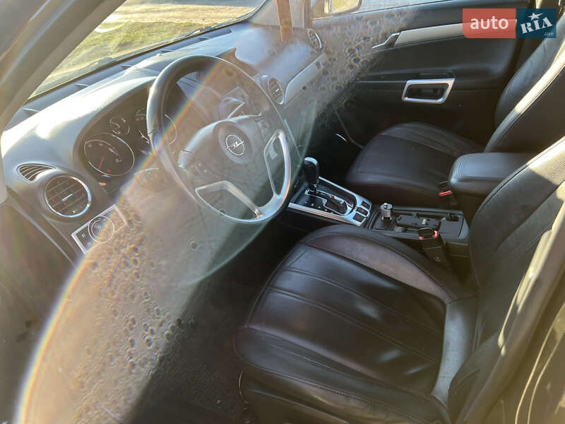 Внедорожник / Кроссовер Opel Antara 2011 в Рожище