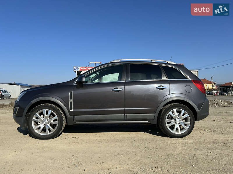 Внедорожник / Кроссовер Opel Antara 2012 в Редковцах