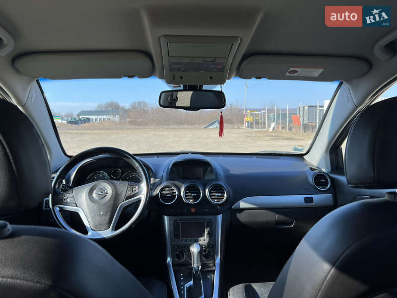 Внедорожник / Кроссовер Opel Antara 2012 в Редковцах