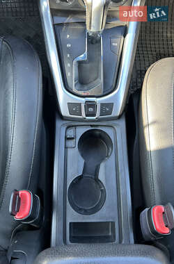 Внедорожник / Кроссовер Opel Antara 2012 в 