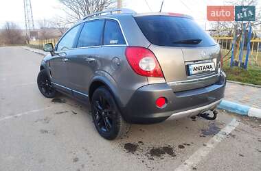 Позашляховик / Кросовер Opel Antara 2008 в 