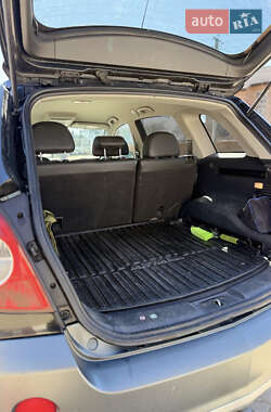 Внедорожник / Кроссовер Opel Antara 2009 в 