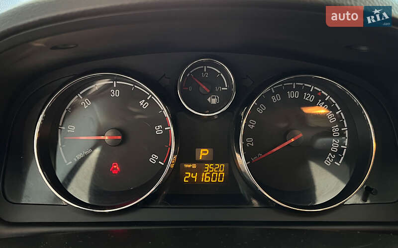 Внедорожник / Кроссовер Opel Antara 2011 в Шептицькому