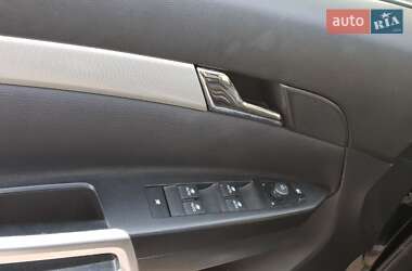 Внедорожник / Кроссовер Opel Antara 2011 в 