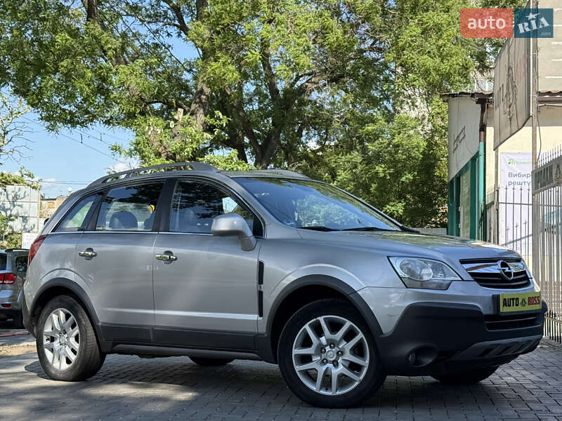 Позашляховик / Кросовер Opel Antara 2006 в Миколаєві