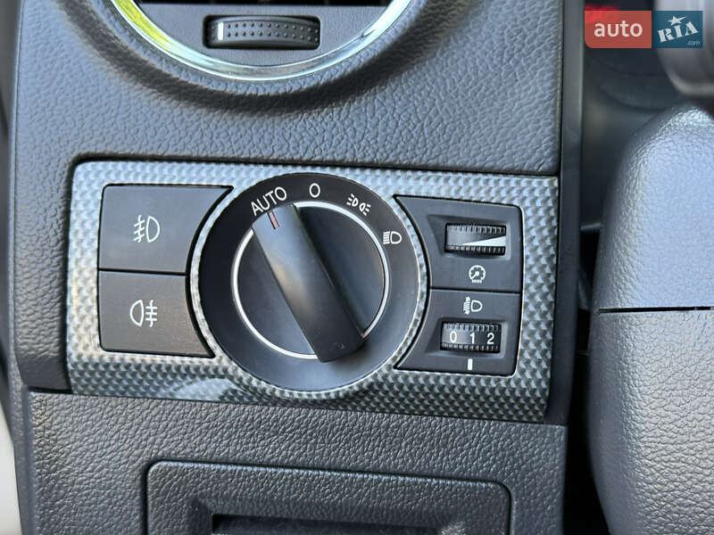 Позашляховик / Кросовер Opel Antara 2006 в Миколаєві
