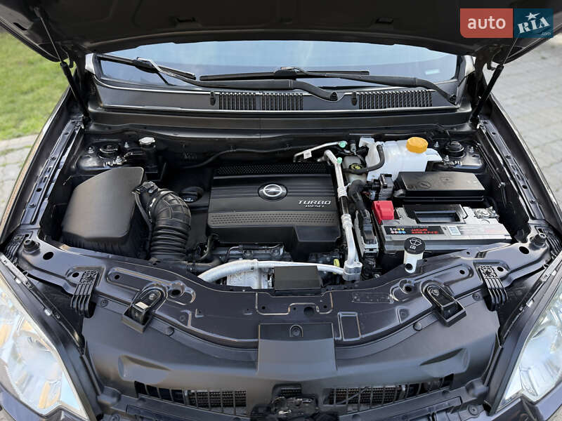 Внедорожник / Кроссовер Opel Antara 2014 в Луцке