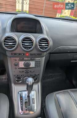 Внедорожник / Кроссовер Opel Antara 2010 в 