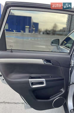 Внедорожник / Кроссовер Opel Antara 2013 в 