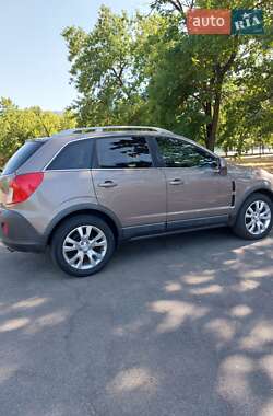 Внедорожник / Кроссовер Opel Antara 2013 в 
