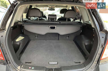 Позашляховик / Кросовер Opel Antara 2012 в 