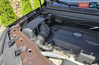 Внедорожник / Кроссовер Opel Antara 2014 в 