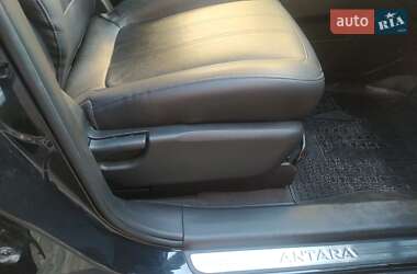 Позашляховик / Кросовер Opel Antara 2012 в 
