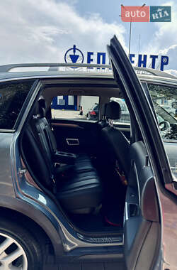 Внедорожник / Кроссовер Opel Antara 2012 в 