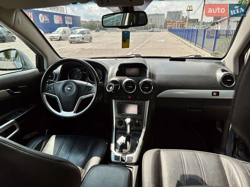 Внедорожник / Кроссовер Opel Antara 2012 в Ковеле