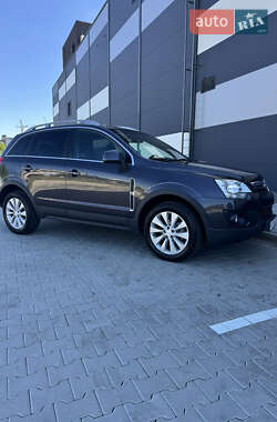 Внедорожник / Кроссовер Opel Antara 2015 в 