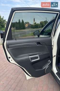 Внедорожник / Кроссовер Opel Antara 2010 в 