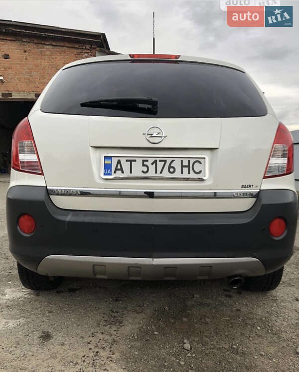 Внедорожник / Кроссовер Opel Antara 2011 в Делятине