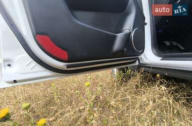 Внедорожник / Кроссовер Opel Antara 2011 в 