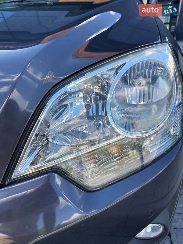 Внедорожник / Кроссовер Opel Antara 2013 в Львове