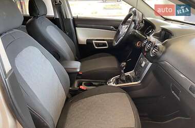 Внедорожник / Кроссовер Opel Antara 2012 в 