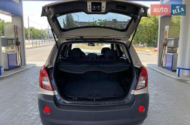 Внедорожник / Кроссовер Opel Antara 2012 в 