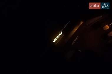 Позашляховик / Кросовер Opel Antara 2015 в 