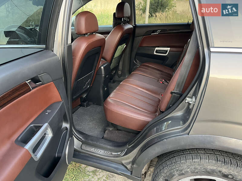 Внедорожник / Кроссовер Opel Antara 2008 в Городке