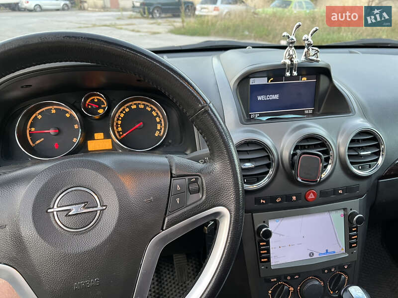 Внедорожник / Кроссовер Opel Antara 2008 в Городке