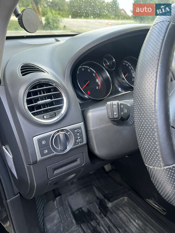 Внедорожник / Кроссовер Opel Antara 2007 в Яворове
