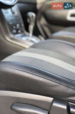 Внедорожник / Кроссовер Opel Antara 2008 в 