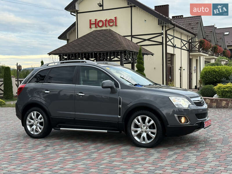 Позашляховик / Кросовер Opel Antara 2011 в Чернівцях
