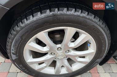 Внедорожник / Кроссовер Opel Antara 2011 в 