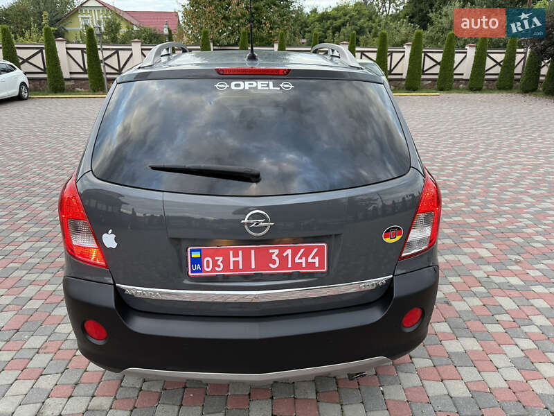 Позашляховик / Кросовер Opel Antara 2011 в Чернівцях