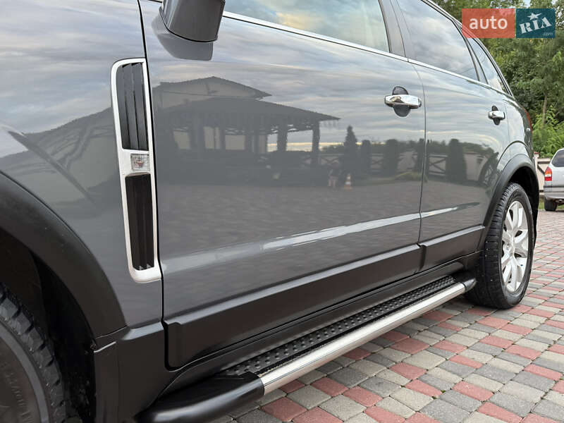Позашляховик / Кросовер Opel Antara 2011 в Чернівцях