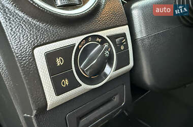 Внедорожник / Кроссовер Opel Antara 2011 в 