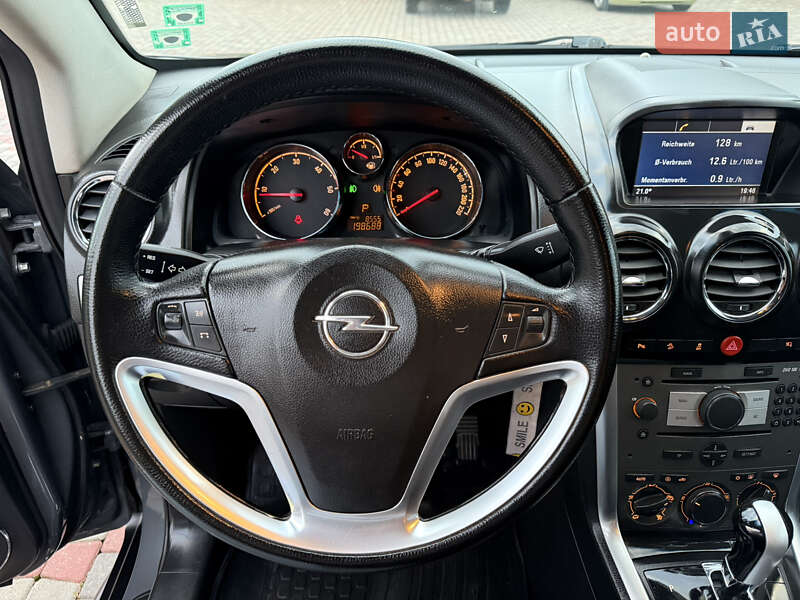 Позашляховик / Кросовер Opel Antara 2011 в Чернівцях