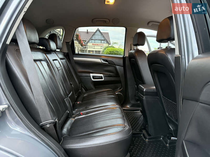 Позашляховик / Кросовер Opel Antara 2011 в Чернівцях